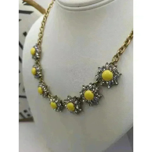 J Crew Gold Chain Yellow Flower Pendants Rhinestones Patina Statement Necklace - Picture 3 of 6